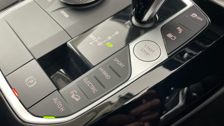 BMW X3 xDrive 30e xLine 5dr Auto Estate